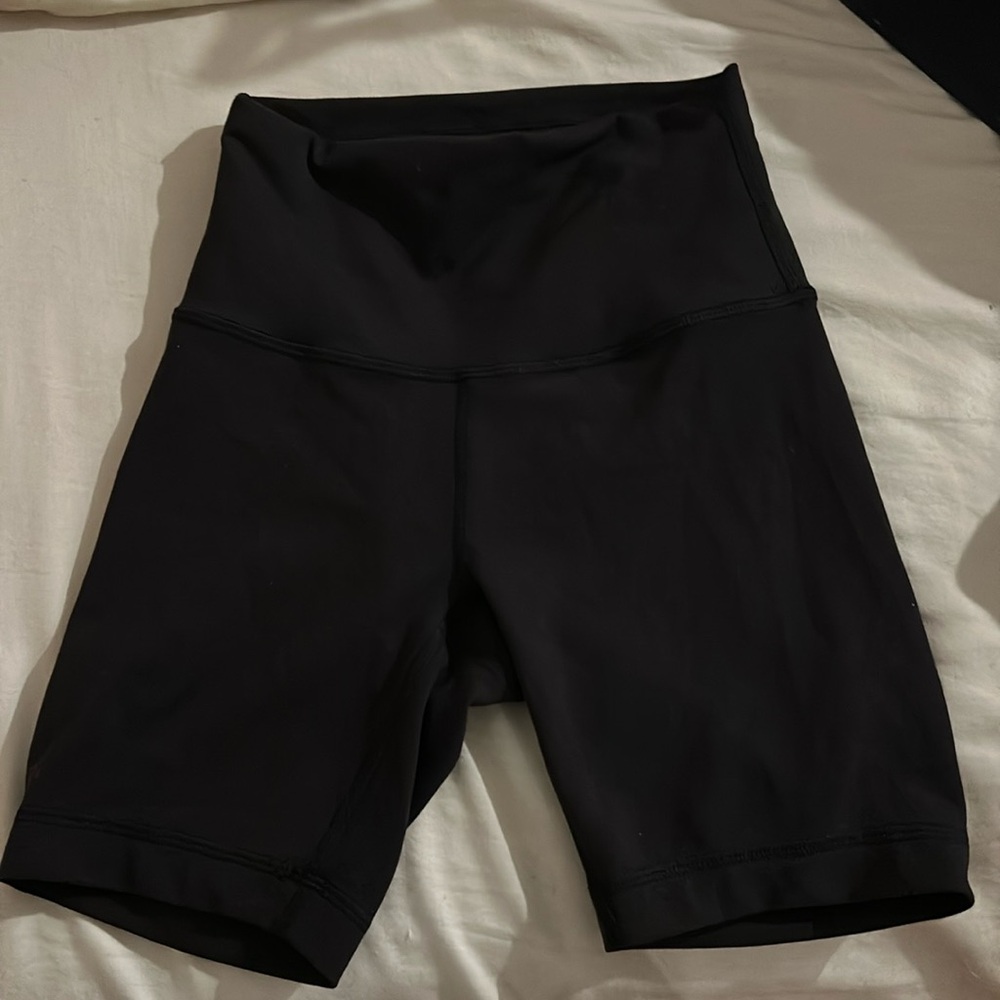 Black lululemon align biker shorts